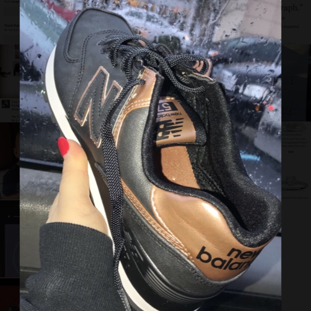 Rose gold and black new balances!
